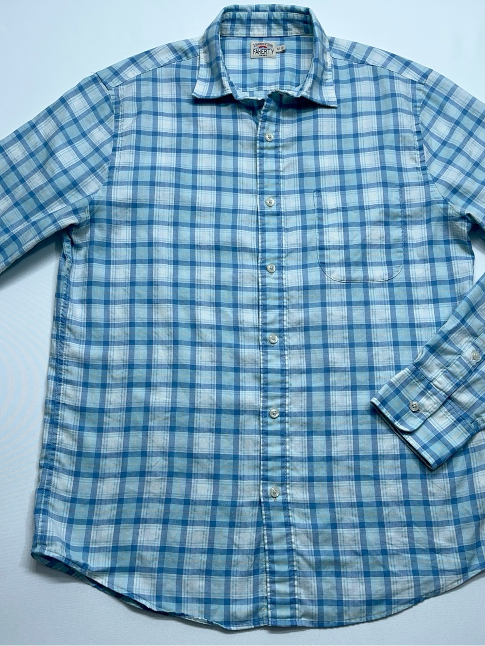 FAHERTY Button Down Shirt Mens Size Medium Long Sleeve Blue Plaid Huckberry - Picture 3 of 15